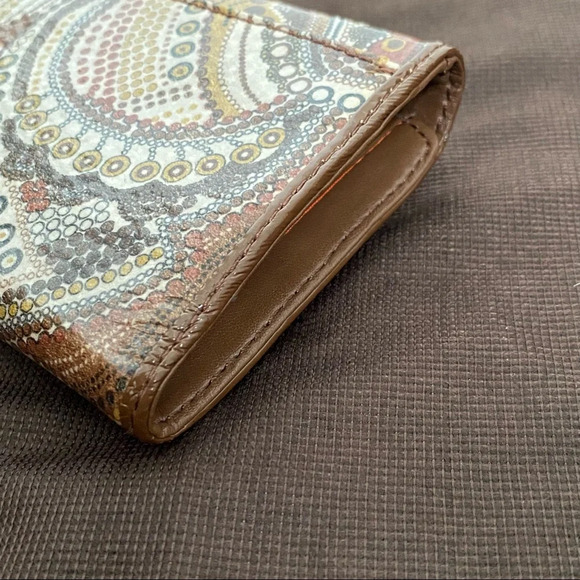 Sharif Genuine Brown Patent Leather Wallet with front embellishment - Picture 9 of 15